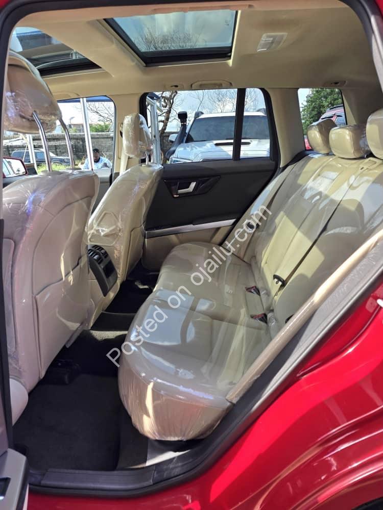 Premium 2013 Mercedes GLK 350 4MATIC – Pristine Tokunbo, Panoramic Roof