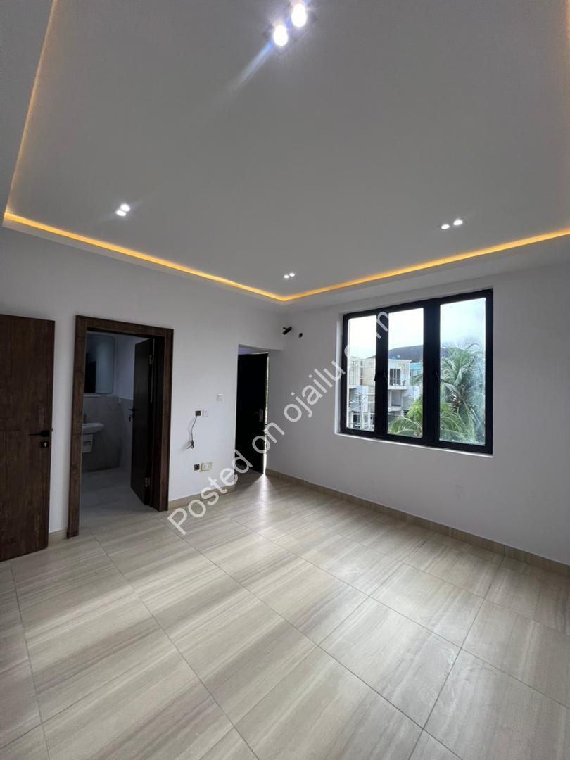 Ikoyi’s Finest: 4-Bed Ensuite Terrace + BQ