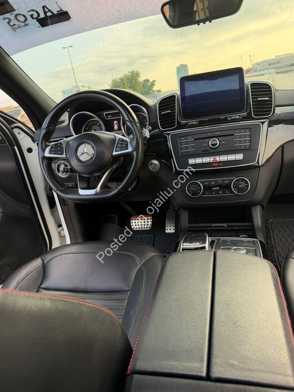 2017 Mercedes GLE43 AMG – Pristine Power & Luxury
