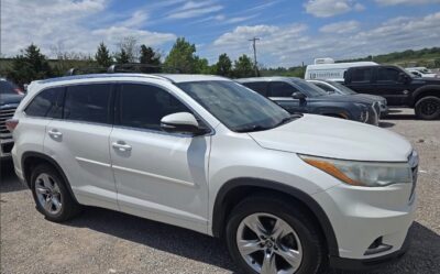 2016 Toyota Highlander Limited – Premium Luxury Awaits