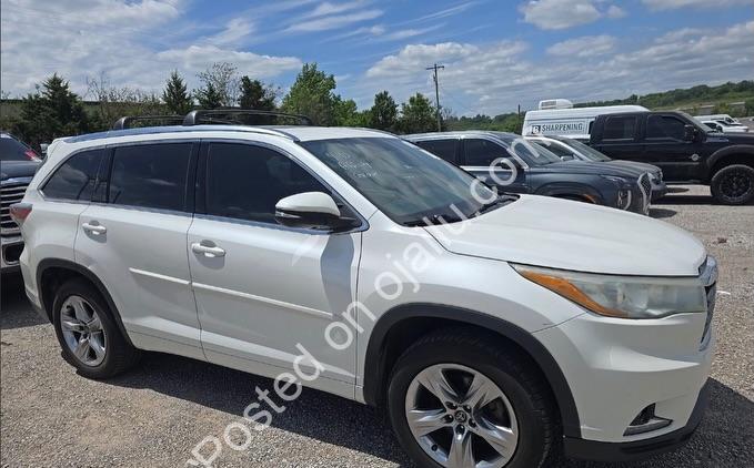 2016 Toyota Highlander Limited – Premium Luxury Awaits