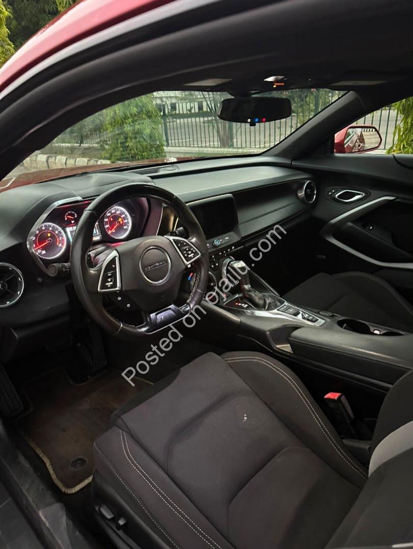 2016 Camaro: Muscle & Original Papers