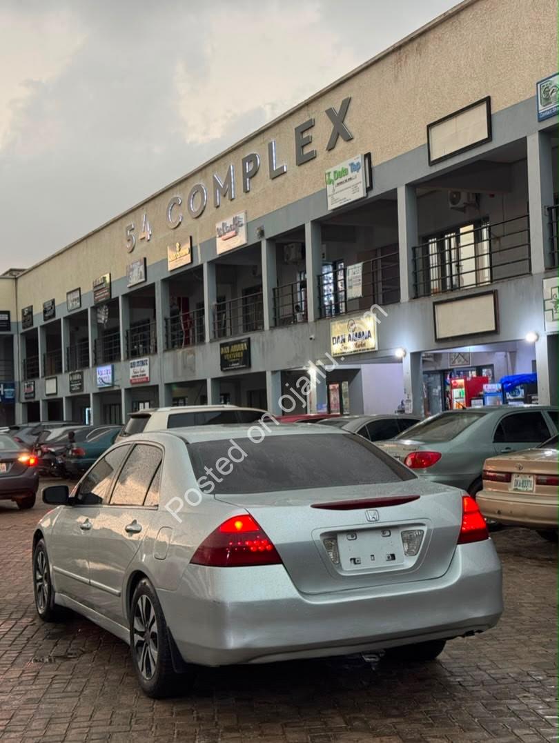 Pristine 2006 Honda DC – ₦3.8M Only