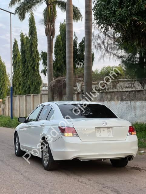 2008 Honda Accord, Low Mileage, Fully Custom Papers – ₦7M Only!   08103043888