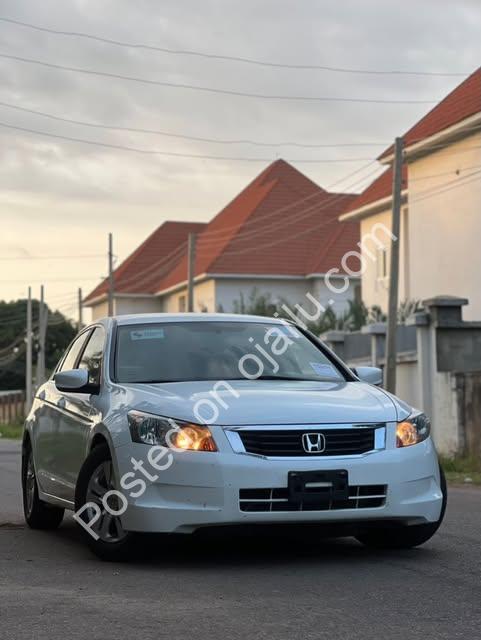 2008 Honda Accord, Low Mileage, Fully Custom Papers – ₦7M Only!   08103043888