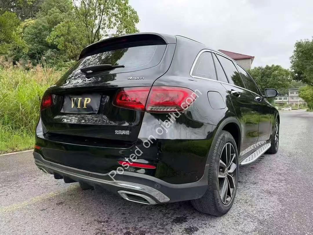 2020 Mercedes GLC300 – Accident-Free Luxury, 73K Miles!
