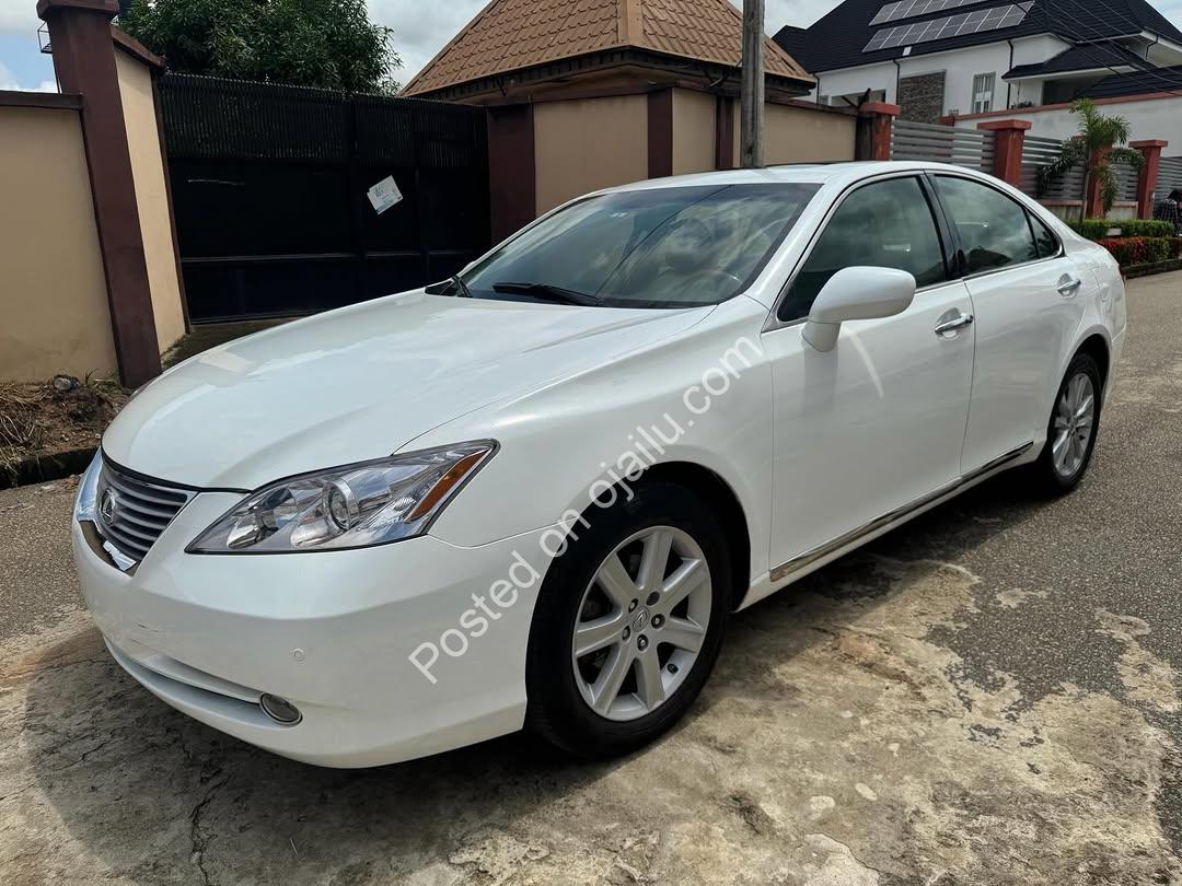 2008 Lexus ES350: Pristine & Loaded Under 60K Miles