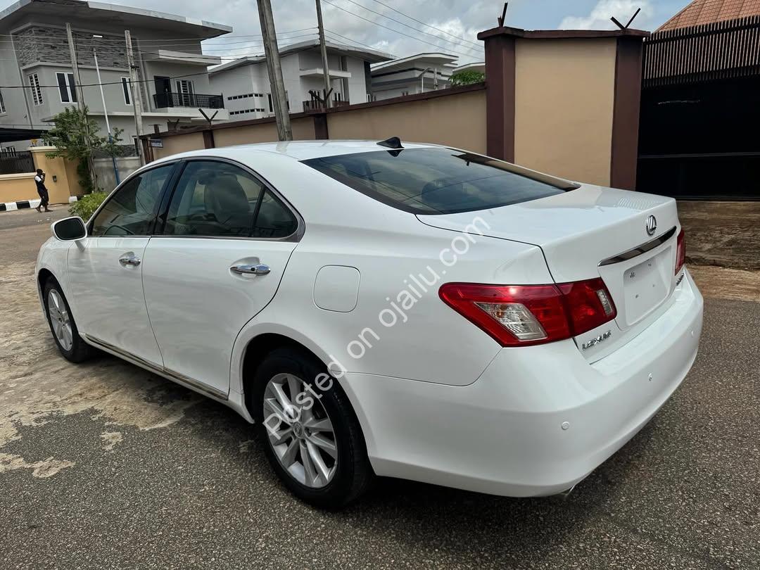 2008 Lexus ES350: Pristine & Loaded Under 60K Miles