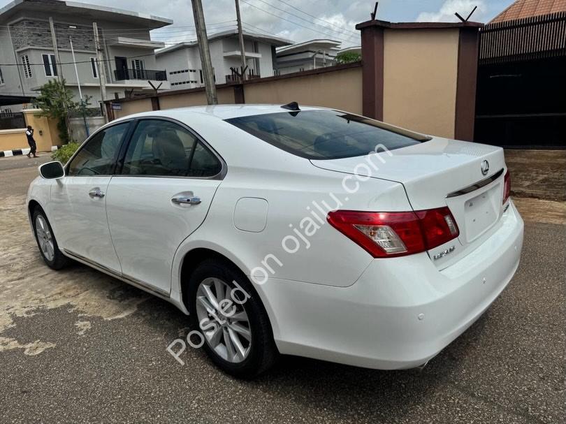 2008 Lexus ES350: Pristine & Loaded Under 60K Miles