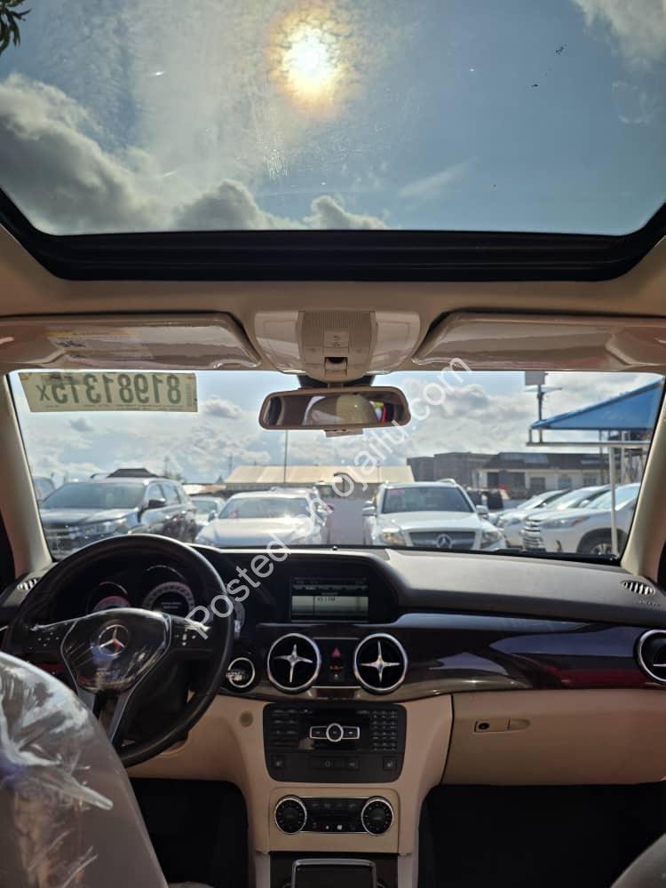 Premium 2013 Mercedes GLK 350 4MATIC – Pristine Tokunbo, Panoramic Roof