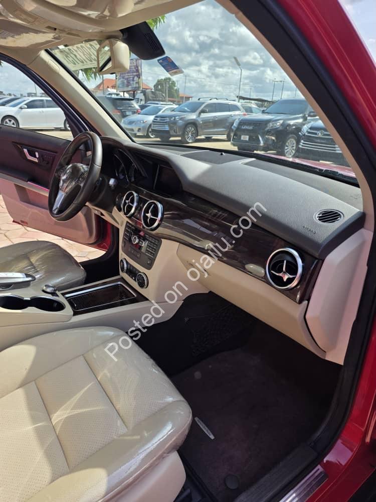 Premium 2013 Mercedes GLK 350 4MATIC – Pristine Tokunbo, Panoramic Roof