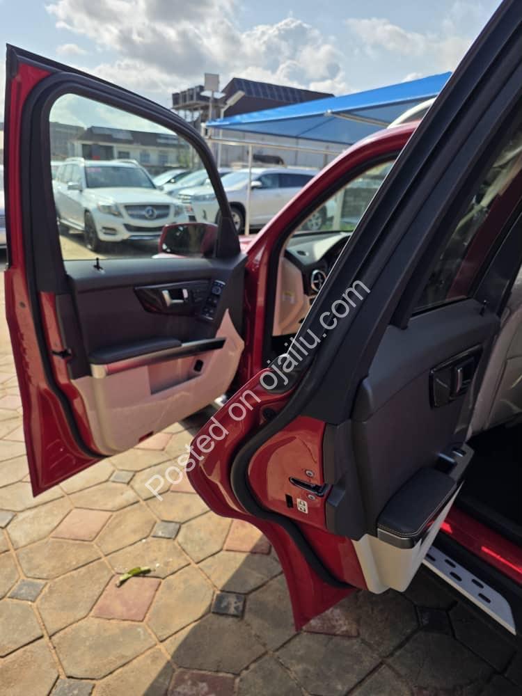 Premium 2013 Mercedes GLK 350 4MATIC – Pristine Tokunbo, Panoramic Roof