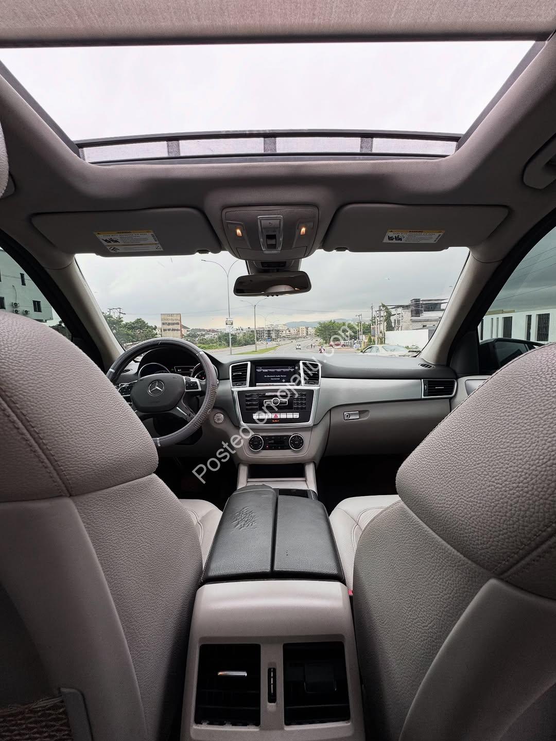 2016 ML350: Panoramic Luxury, Push-Button Power