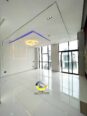 Ensuite Oasis: 5-Bed Detached Duplex with Pool