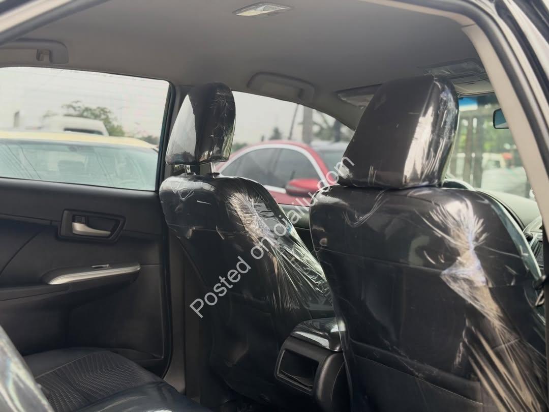 Blind Spot Monitor, Key Start, 2013 Camry SE – 12.8M