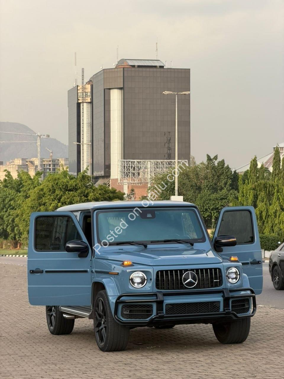 “Unleash the Beast: 2023 Mercedes G63 AMG – Duty-Paid Excellence”
