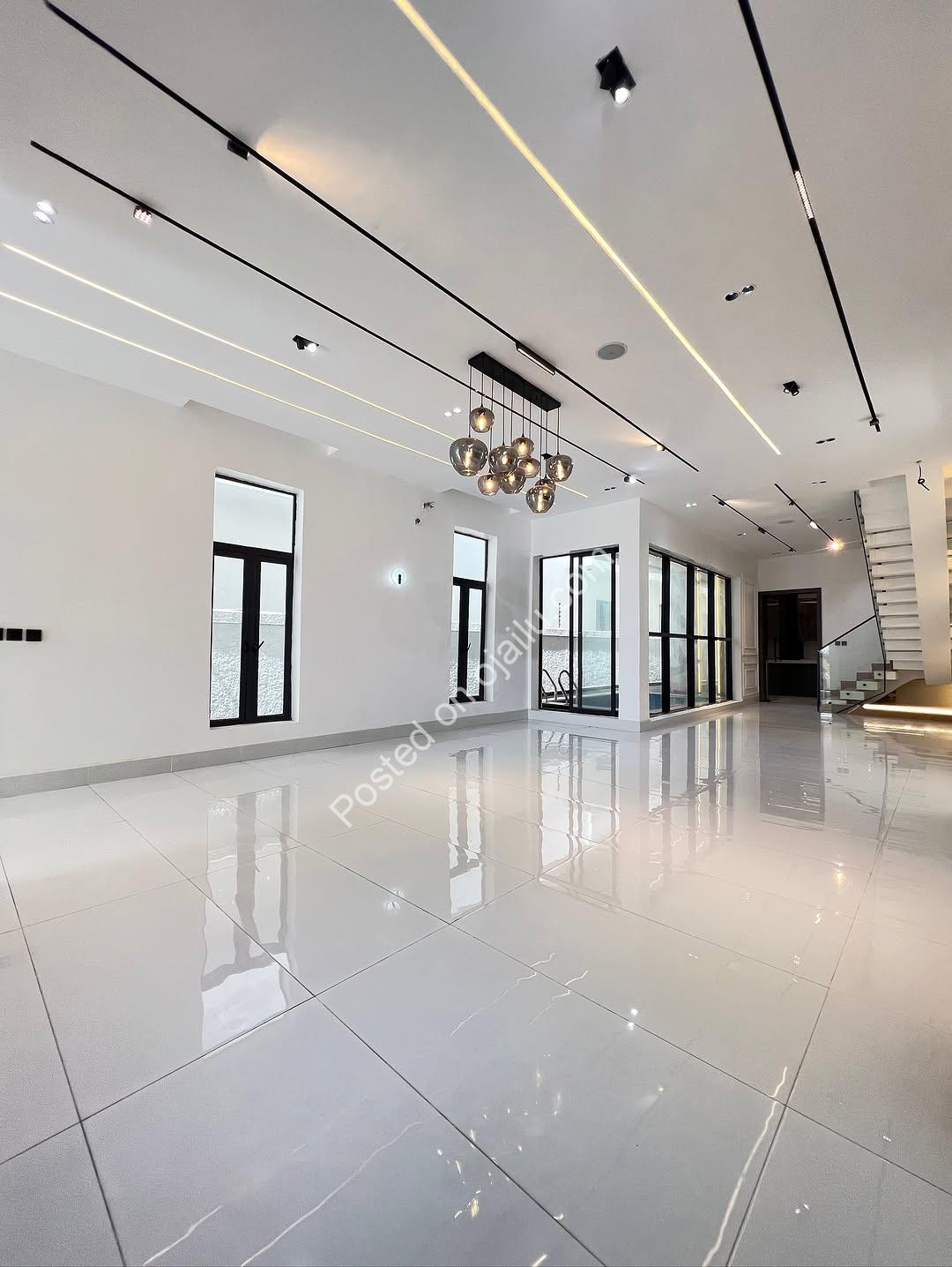 Contemporary Smart Home in Secure AJAH Estate