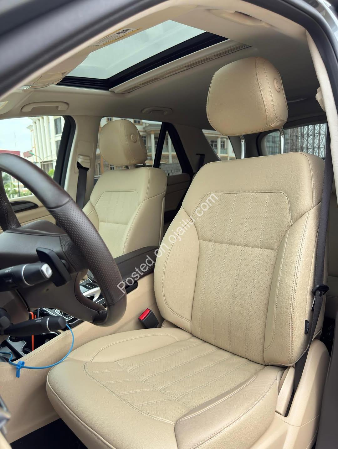 Duty-Paid Mercedes GLE350: Luxe & Powerful V6