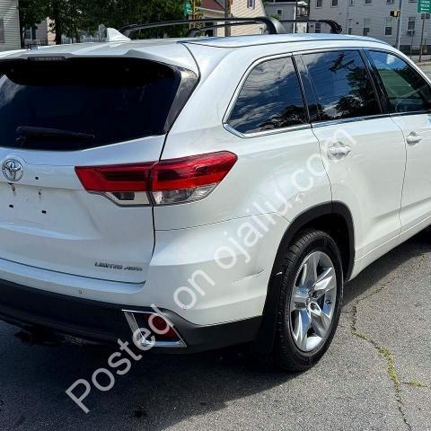 2019 Toyota Highlander Limited – Premium V6, Run N’ Drive, N31M