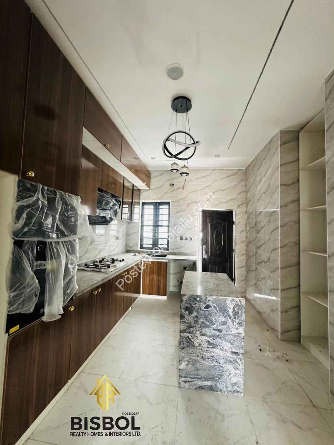 Move-In Ready: 4BR Duplex, Ikota Lekki – ₦250M