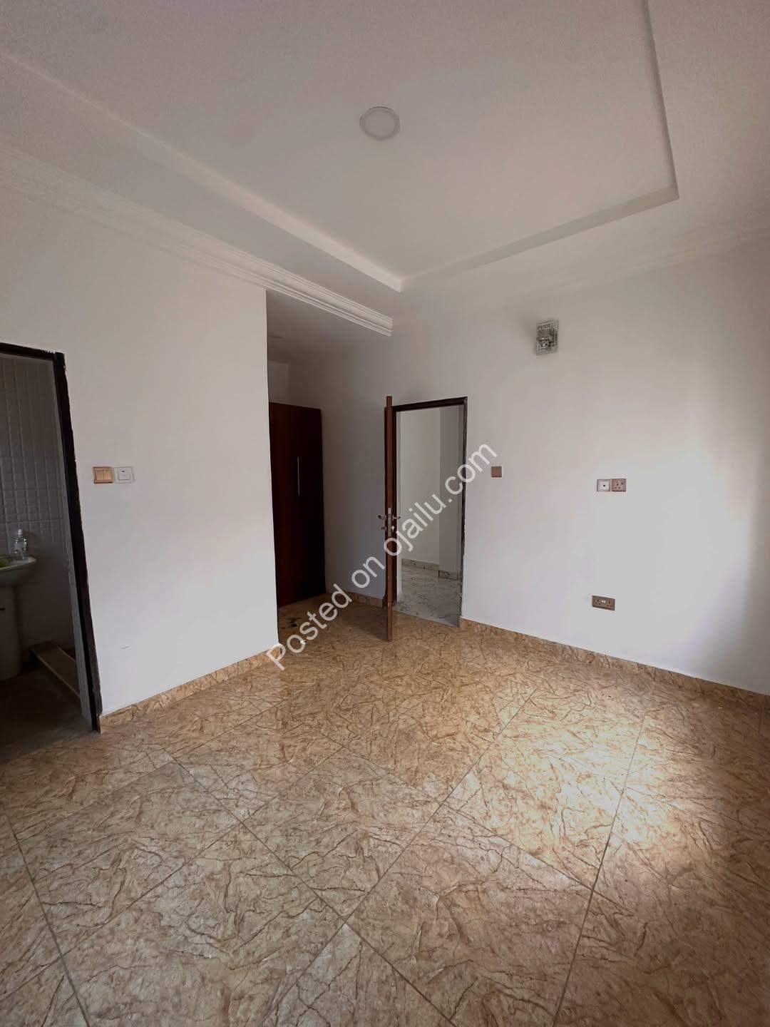 Your Dream Home Awaits: 2BR Ground Floor Ensuite in Jahi