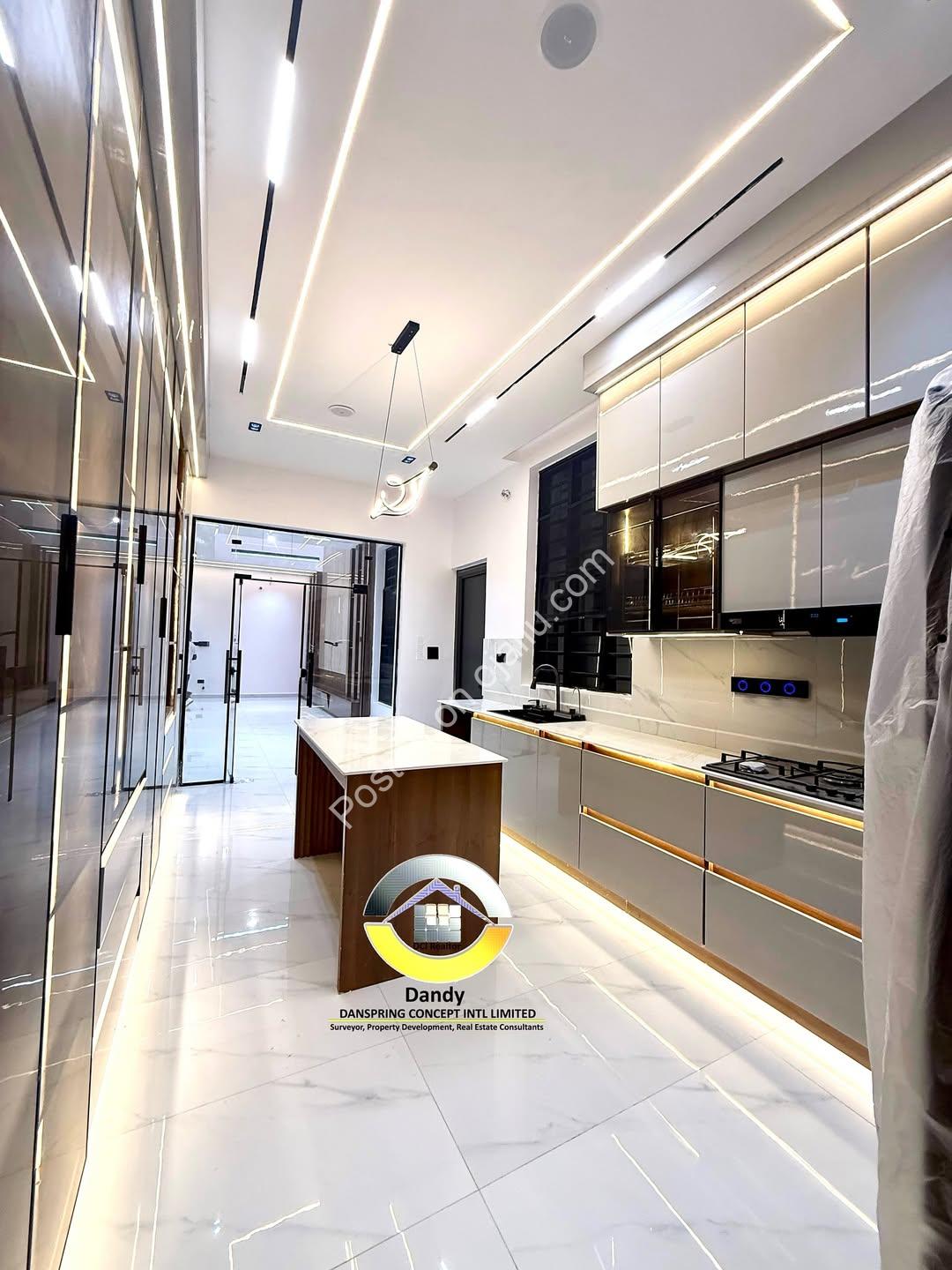 Your Dream Home Awaits: 5BR Duplex with Pool & Gym