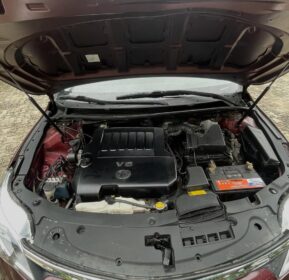 2013 Toyota Avalon XLE – Sunroof & Push Start at a Steal!  ✨