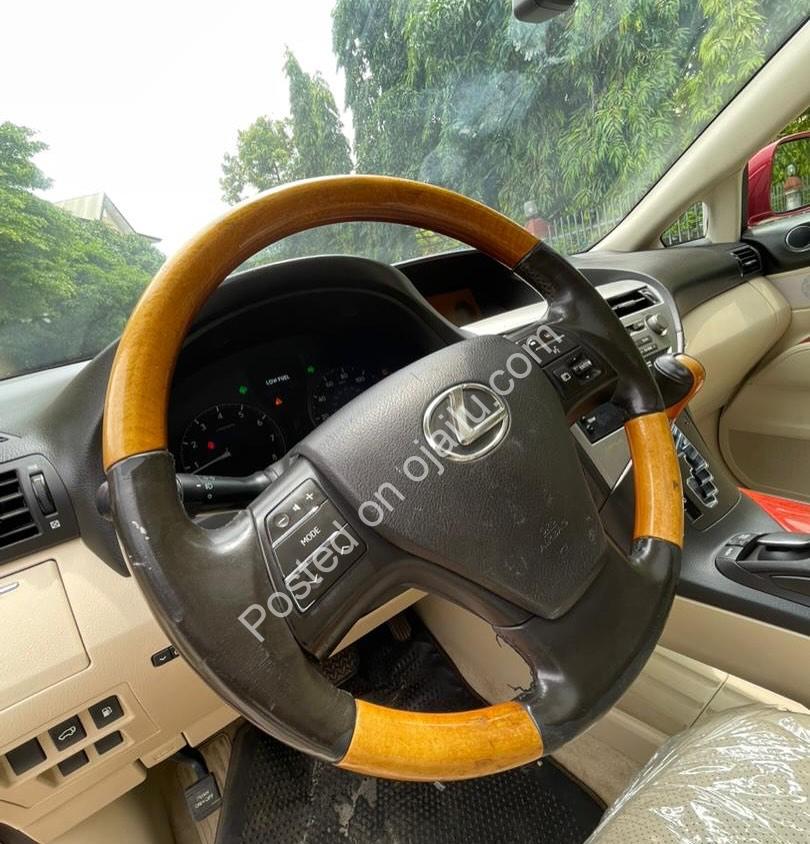 Elite Lexus RX350 2010 — Sunroof, Camera, Perfect Deal!