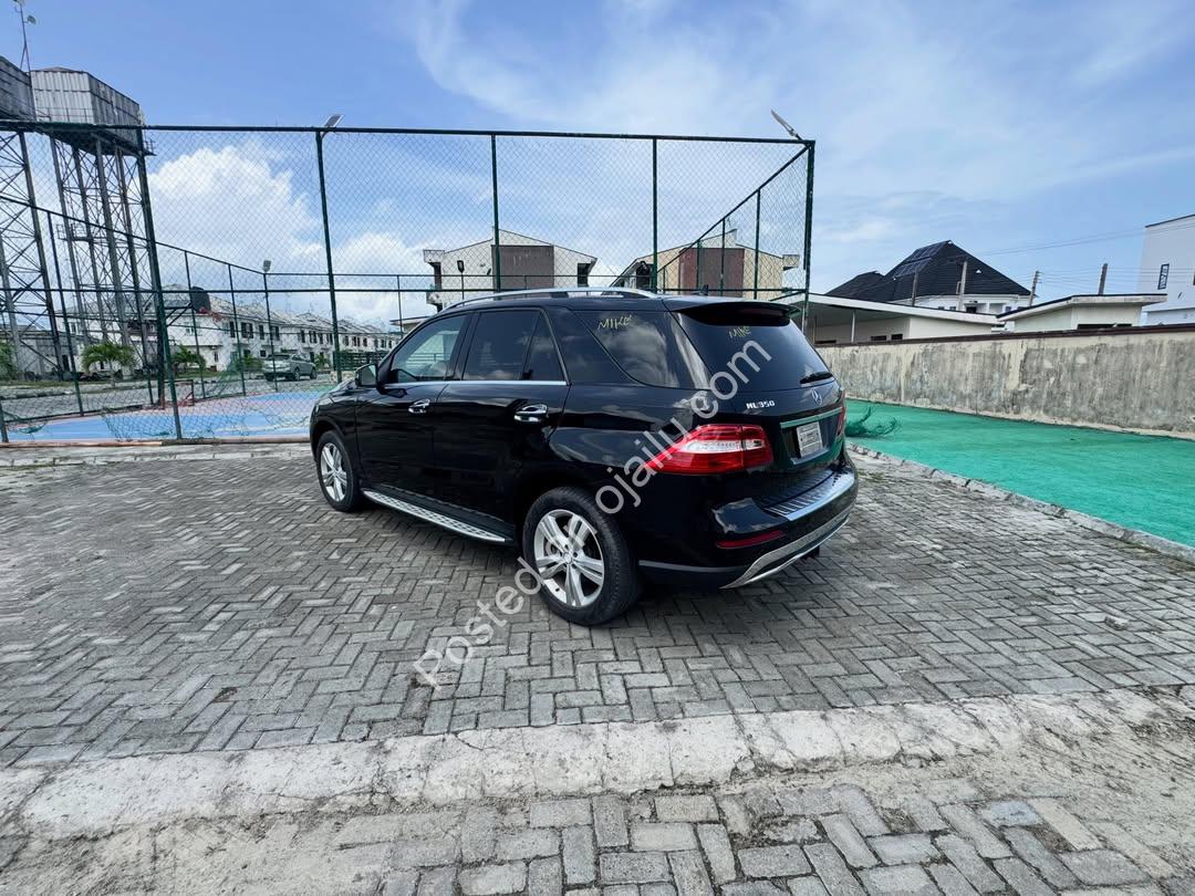 Luxury & Tech Packed: 2013 ML350