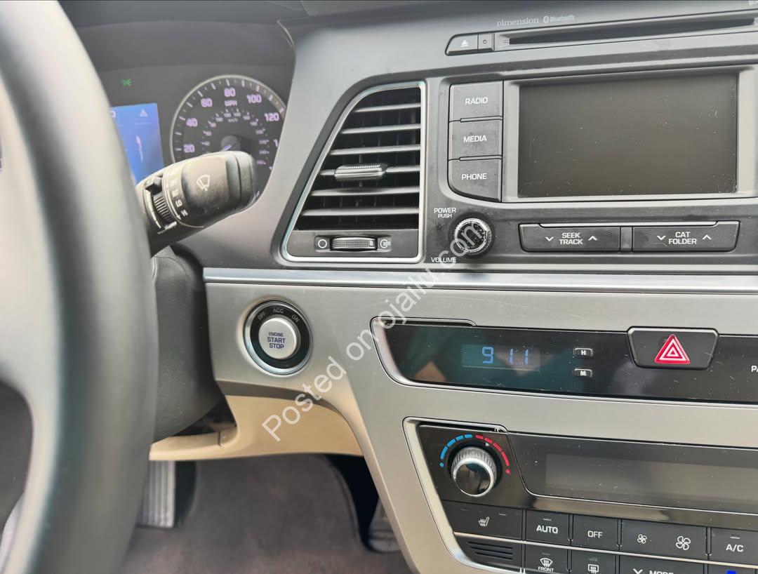 Luxury Sedan, Loaded w/ Premium Features, N14M