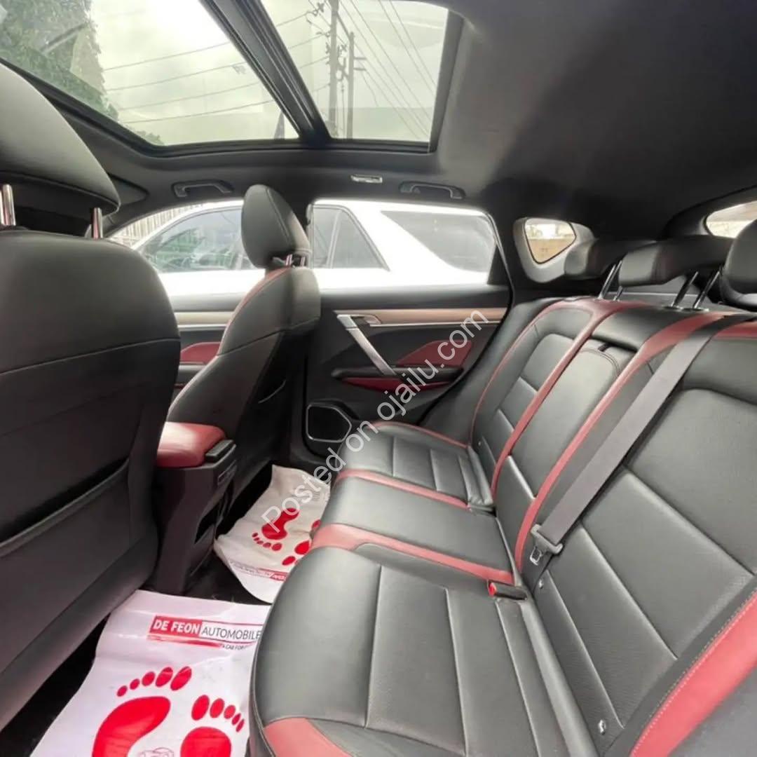 Like-New 2023 Geely Coolray | Turbo 1.5L DCT, Premium Spec