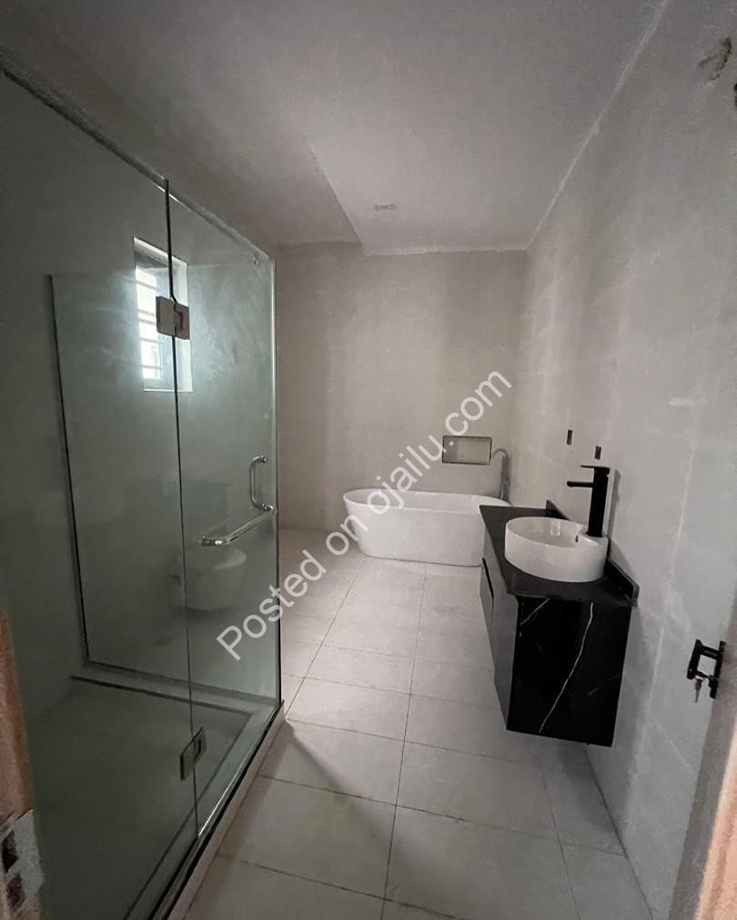 4 En-suite Bedrooms: Refined Living in VGC, Lekki