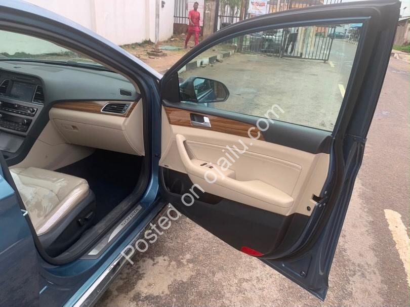2015 Sonata Limited: Loaded & Spotless, 14.5M