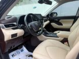 2020 Toyota Highlander XLE: AWD Luxury, 7-Seats & Loaded!
