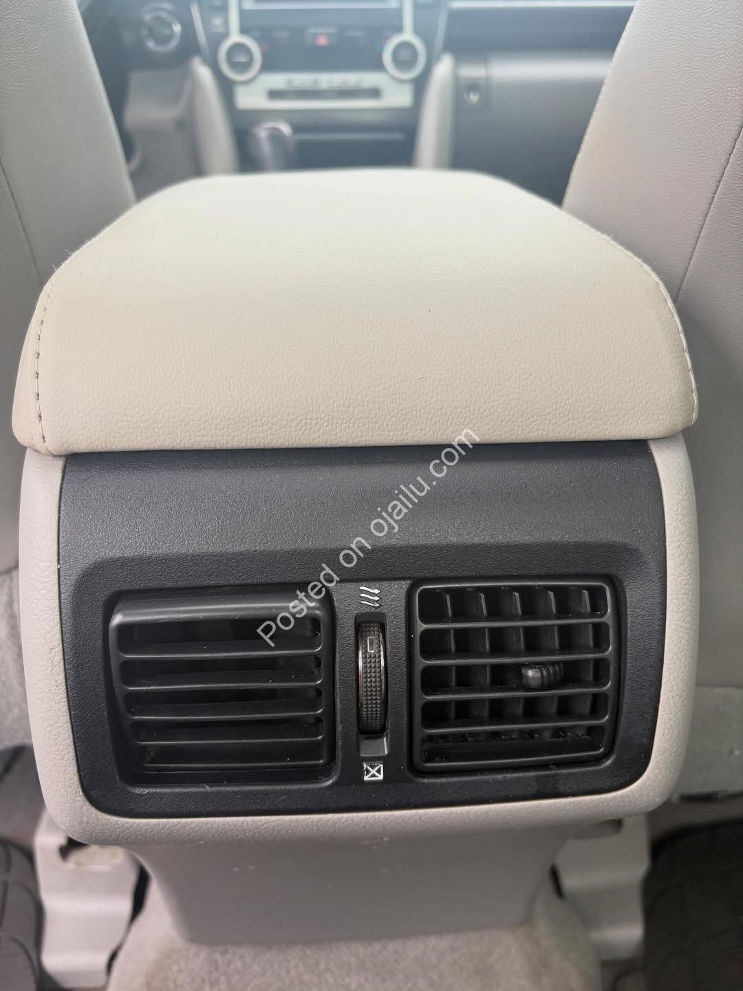 2012 Camry XLE V6: Premium Leather & Sunroof, ₦10M