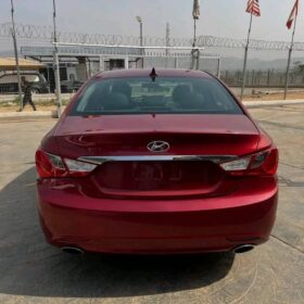 2012 Hyundai Sonata – Open Roof