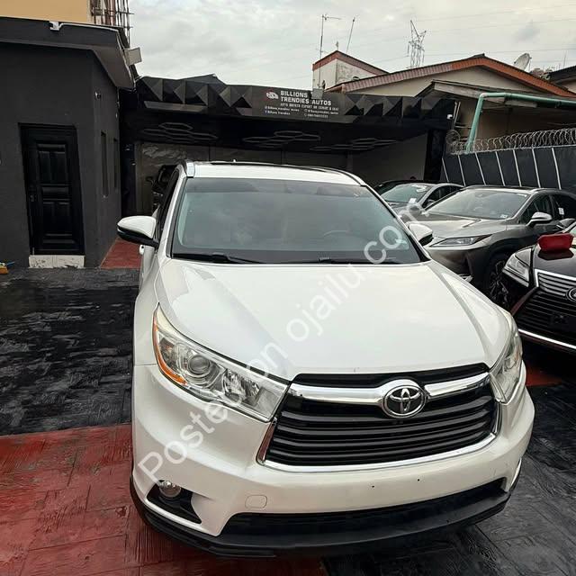 Toks 2014 Toyota Highlander XLE: Full Spec, Zero Worry, Drive Home Today