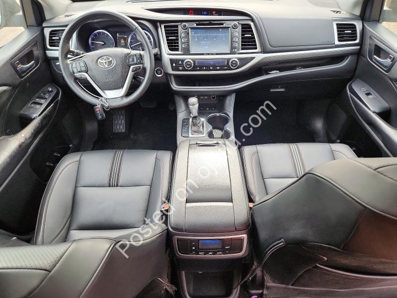 2019 Toyota Highlander SE: Unleash V6 Power & Luxury, N28.5M