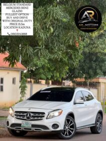 Mercedes GLA250: Full Option