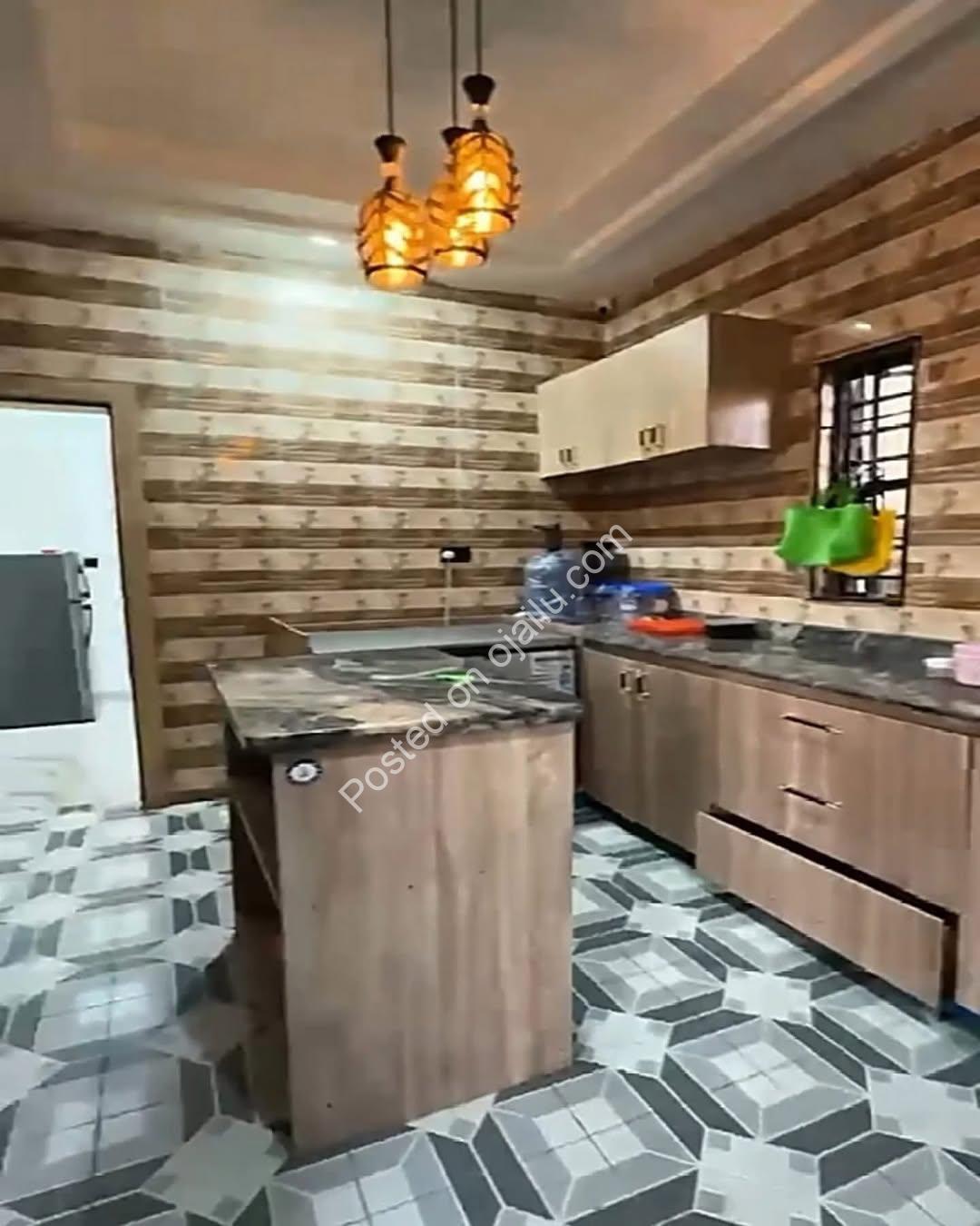 Move-In Ready: 4BR Duplex with Everything Included