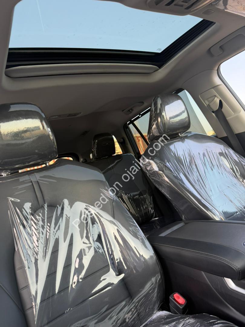 2020 Toyota Highlander XLE: Duty-Paid, Pristine & Ready