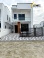 Stunning 4BR Duplex with Bluetooth Speakers