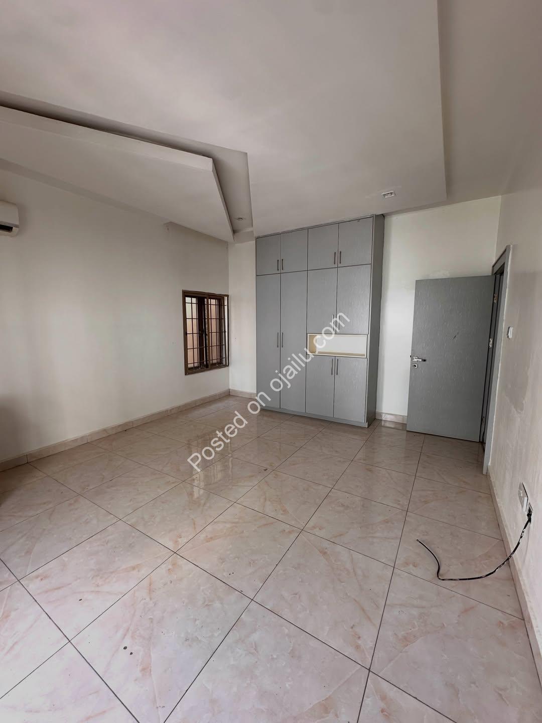 Turnkey Airbnb-Ready: 2BR Serviced Apartment, Katampe
