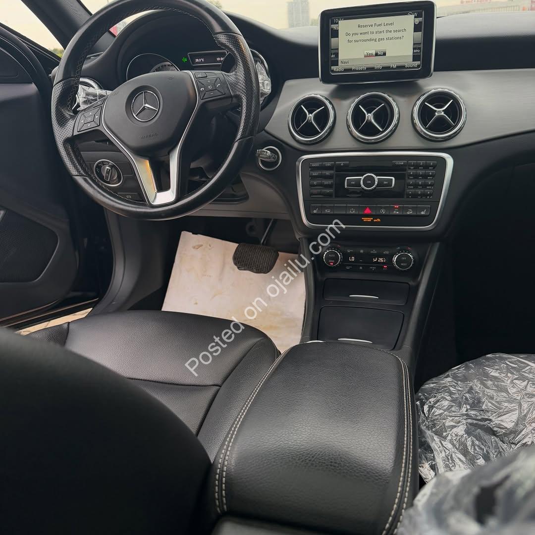 Duty-Paid 2015 Mercedes GLA250 – Panoramic Roof & Clean!
