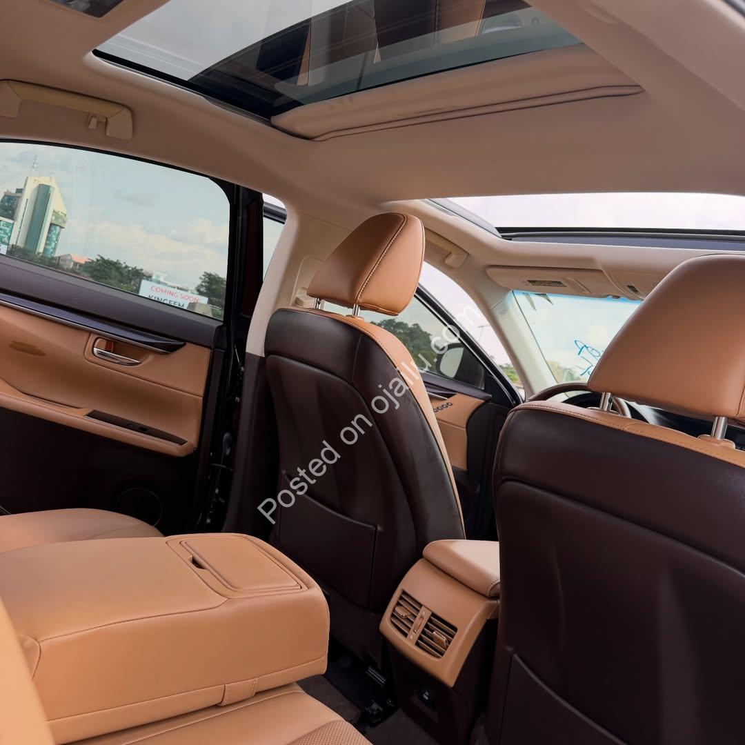 Lexus ES350 2016: Duty Paid, Pano Roof, Pristine