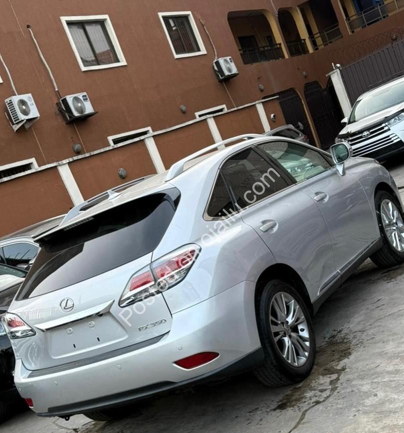 2013 Lexus RX350 | Park Assist & BSM | 25M FIRM