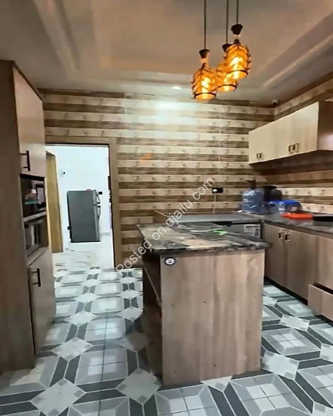 Move-In Ready: 4BR Duplex with Everything Included