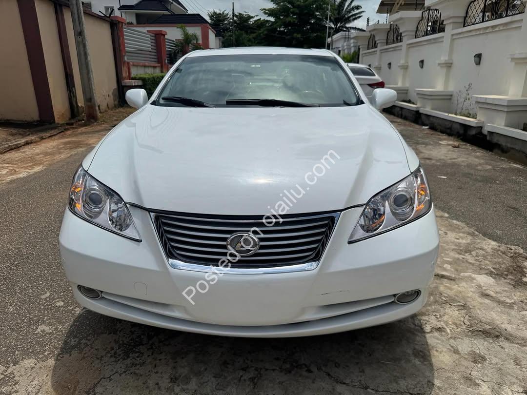 2008 Lexus ES350: Pristine & Loaded Under 60K Miles