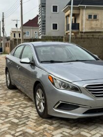 2017 Hyundai Sonata: Premium Ride