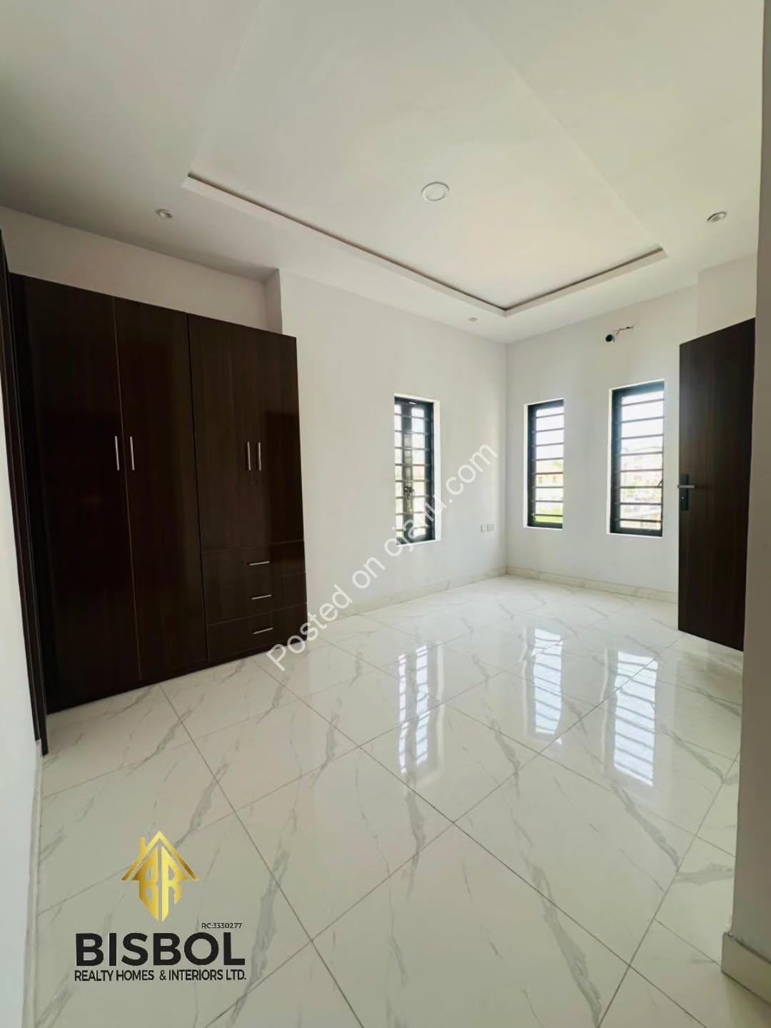Move-In Ready: 3-Bed Terrace Duplex in Ikota Lekki